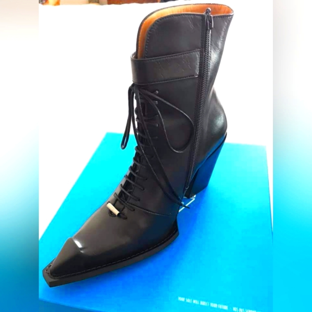 Fluevog Cubist Cupcake BRAND NEW Size 9